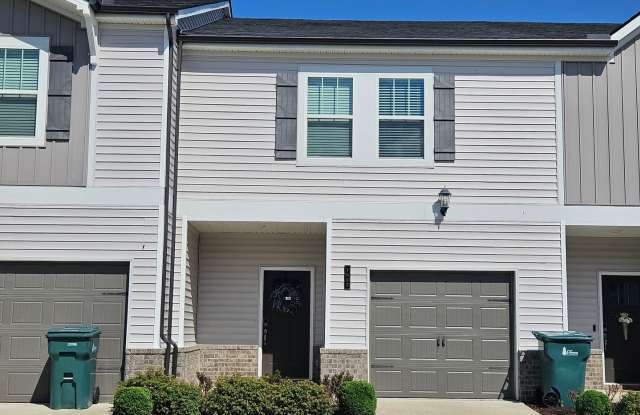 FOR LEASE - FULLY FURNISHED 3 BEDROOM TOWNHOME IN LEBANON! photos photos FOR LEASE - FULLY FURNISHED 3 BEDROOM TOWNHOME IN LEBANON! photos photos