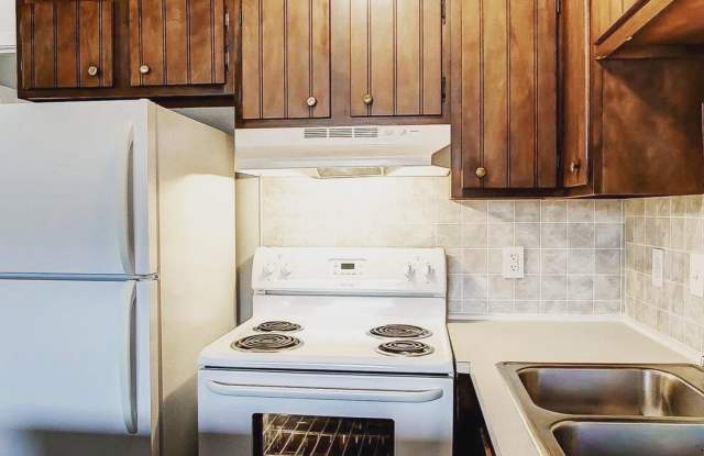 1 Bedroom 1 Bath  First Floor Apartment for Rent Gallery 4