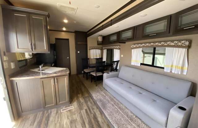 9566 E 33 PL photos photos