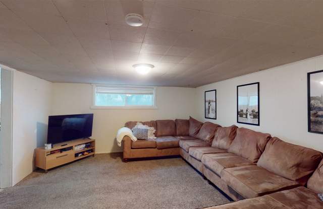 178 West Center Street - 178 West Center Street, Pleasant Grove, UT 84062
