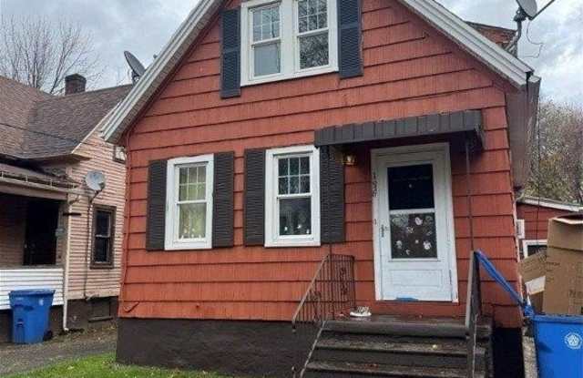 196 4th Street UP photos photos