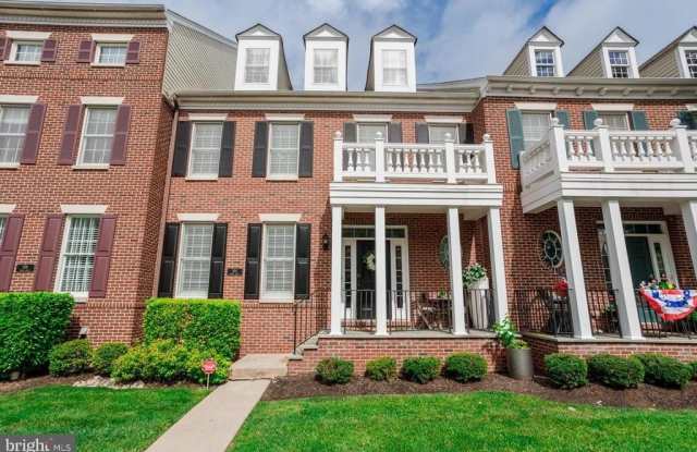 104 HICKS ALLEY photos photos