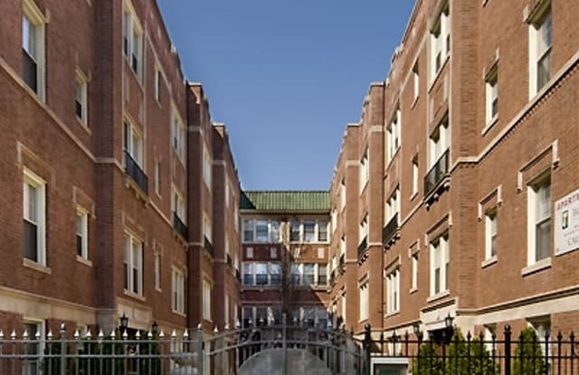 5728 S. Blackstone #107 photos photos