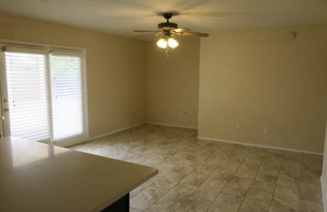 2031 E Colgate Dr Gallery 4
