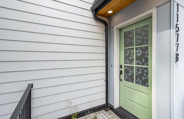 11517 5th Avenue Northeast - B Gallery 1