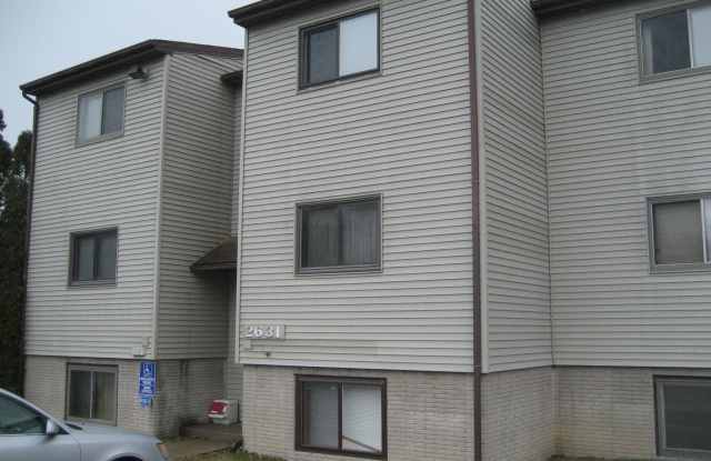 1 Bedroom, 1 Bath Condo on Iowa City's West Side photos photos