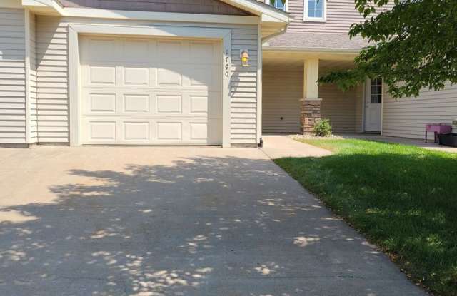 3 Bedroom Townhouse - Middle Unit photos photos 3 Bedroom Townhouse - Middle Unit photos photos