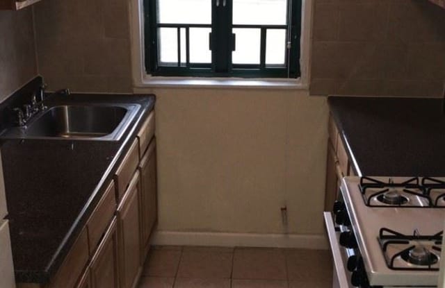 1722 Purdy St 2E - 1722 Purdy Street, Bronx, NY 10462