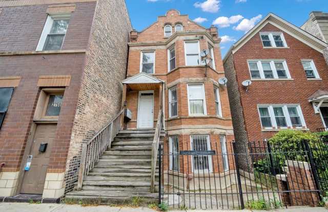 2756 W 24th Street photos photos