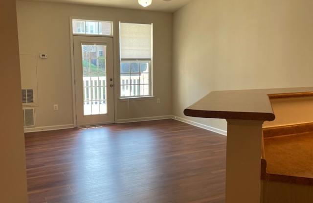 One Bedroom Apartment available 7/26!- $1900 photos photos