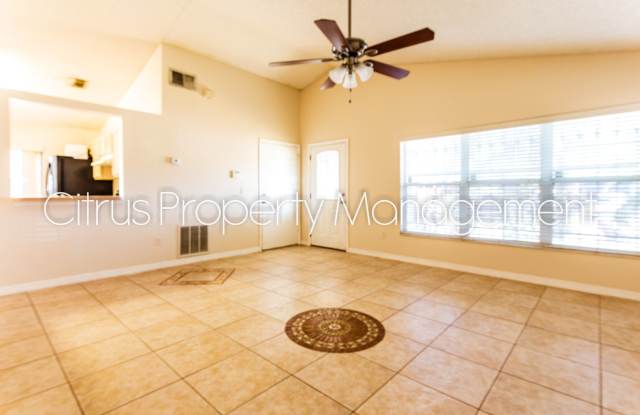 Timberleaf Village 3-Bedroom, 2-Bath Home with Lawn Service Included! Gallery 4