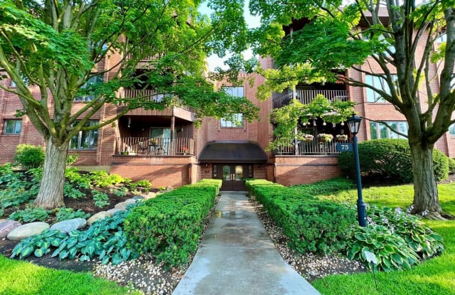 75 BOARDWALK Place - 75 Boardwalk Place, Park Ridge, IL 60068 75 BOARDWALK Place - 75 Boardwalk Place, Park Ridge, IL 60068