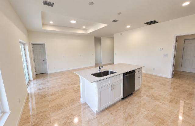 Brand New Construction-Large 3 bedroom, 2 bath + Den-Great Location Gallery 3