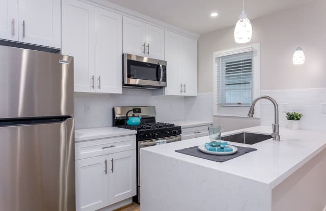 1BR in Prime Pasadena - 92 Walk Score + Parking Gallery 3