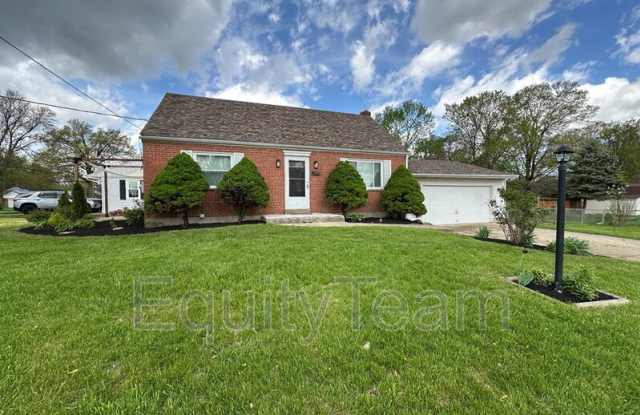 556 Grandin Ave - 556 Grandin Avenue, Springdale, OH 45246