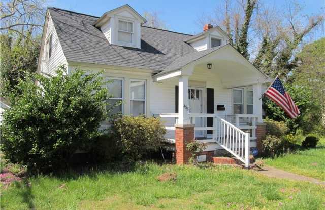 455 England Avenue - 455 England Avenue, Hampton, VA 23669