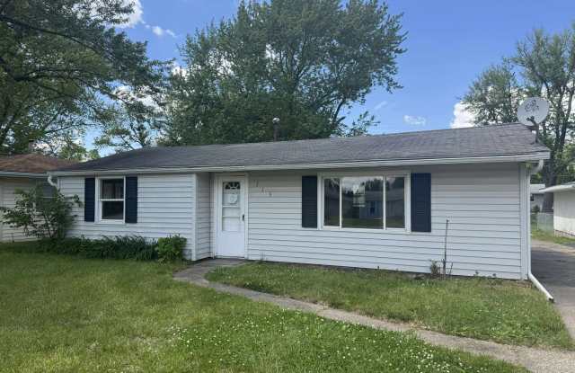 Check out this 2-Bedroom Beautiful House! photos photos