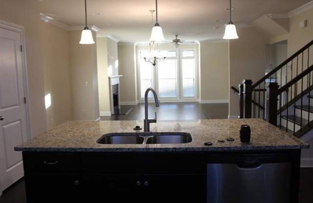 7846 Laurel Crest Drive Gallery 3