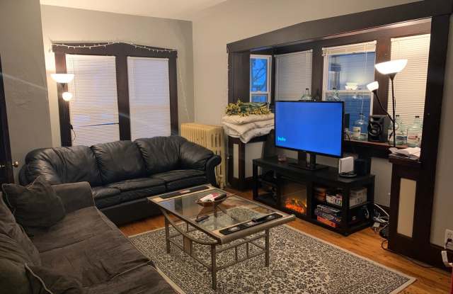 Maryland 6Bdrm House blocks from UWM Campus photos photos Maryland 6Bdrm House blocks from UWM Campus photos photos