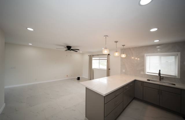 98-179 Kauhihau Place - Up 2 Bedroom photos photos