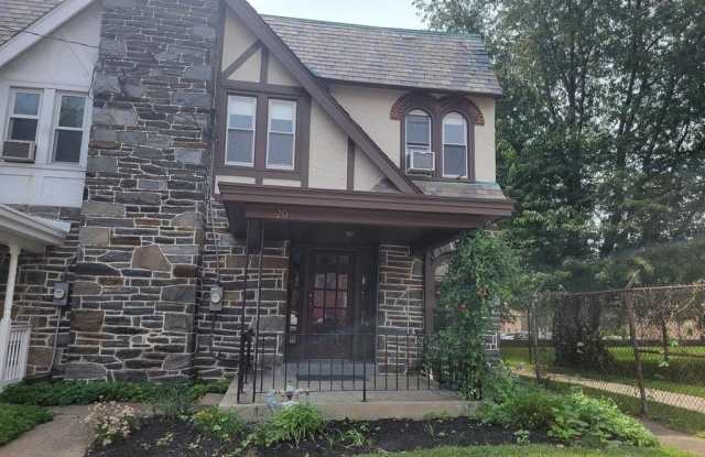 20 W ATHENS AVENUE photos photos