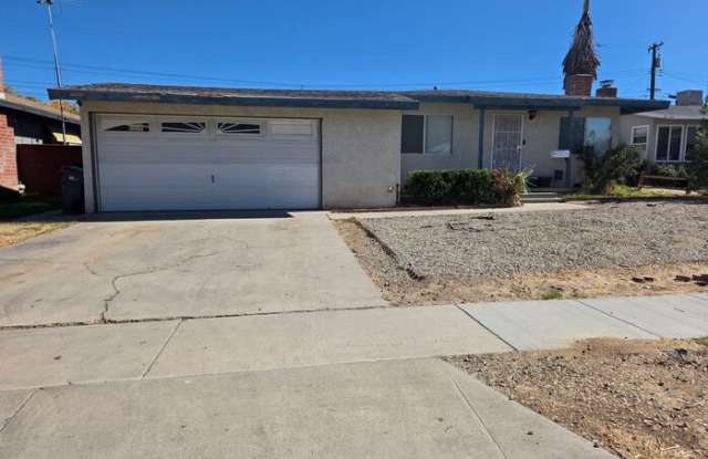 44302 Kirkland Avenue - 44302 Kirkland Avenue, Lancaster, CA 93535