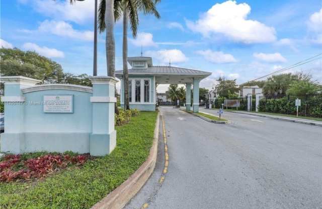 Spacious 3BR Condo in Fort Lauderdale Gallery 3