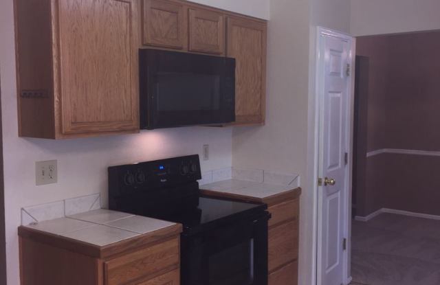 2140 Picket Place Gallery 2
