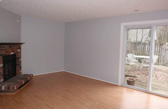 1555 Bennington Woods Ct. Gallery 3