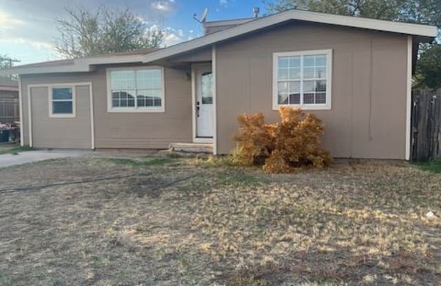 3406 Sycamore Ave - 3406 Sycamore Avenue, Midland, TX 79703