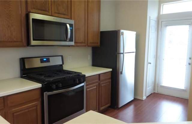 11516 Chaucer Drive Gallery 2