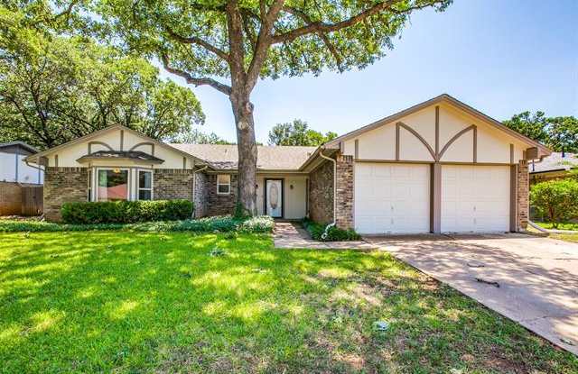 5315 Bright Star Trail - 5315 Bright Star Trail, Arlington, TX 76017