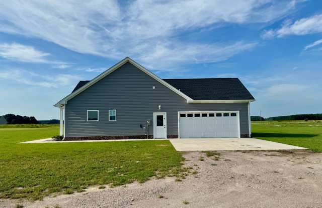 477 North Trotman Road Gallery 3