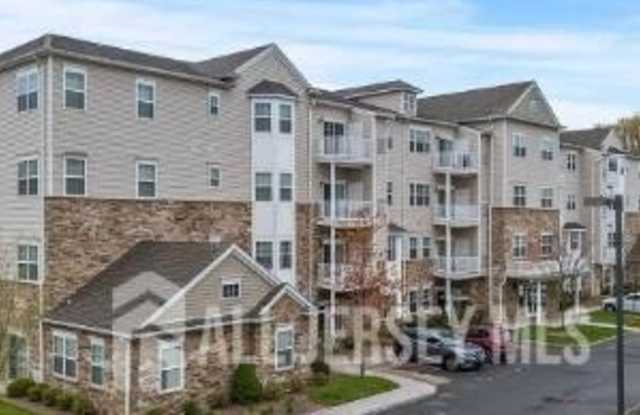 445 Tower Boulevard unit: E photos photos