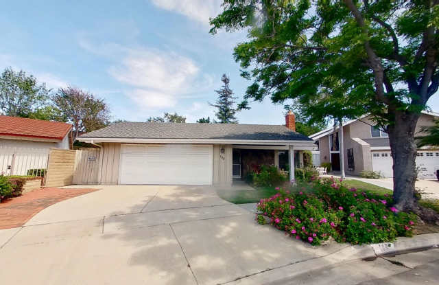 100 N. Avenida Palmera - Beautiful 3 Bedroom 2 Bath Home, Anaheim! - 100 North Avenida Palmera, Anaheim, CA 92807
