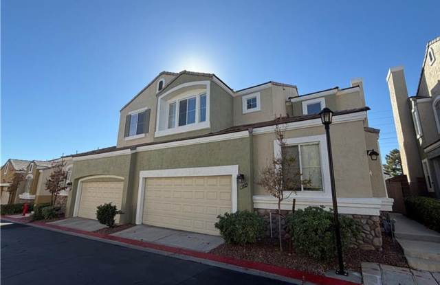 9129 Hampstead Ave ----- ERICA photos photos