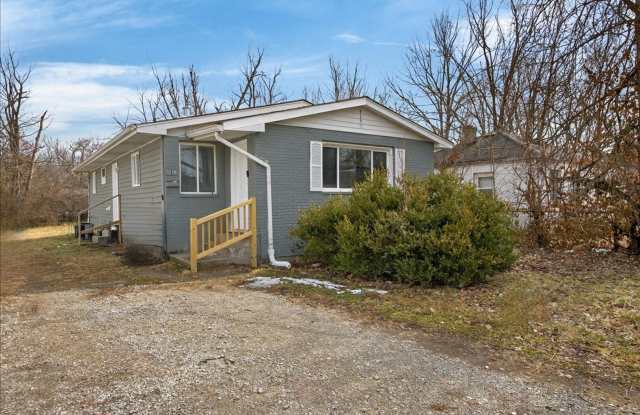 3319 N Hawthorne Ave - $1,250/mo. photos photos