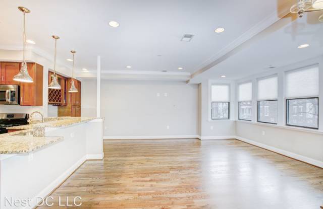 125 15th Street NE Unit 4 Gallery 4