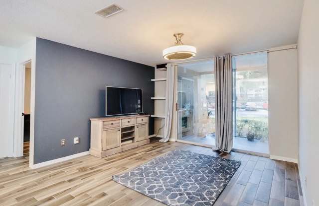 8903 Latrec Avenue photos photos