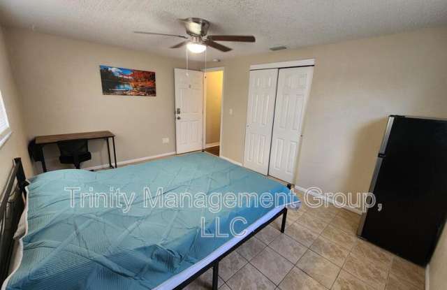 3547 Cheswick Drive - Room 2 Gallery 1