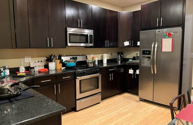 313 N 40th St photos photos