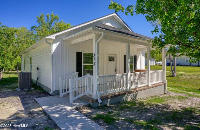 515 Peru Road - 515 Peru Road, Sneads Ferry, NC 28460