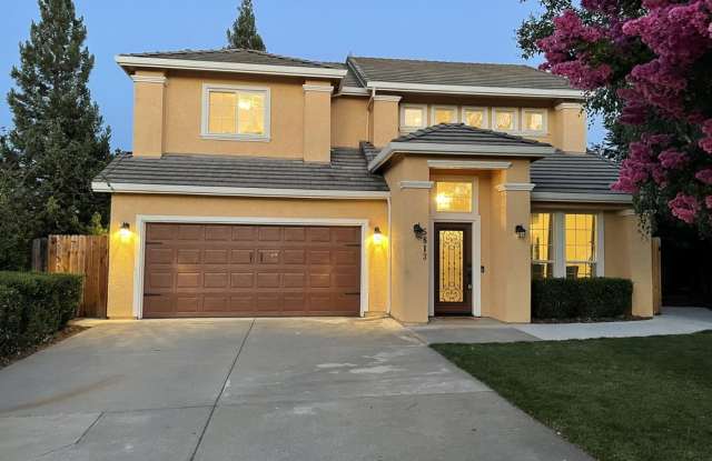 Gorgeous Private large lot in Rocklin! photos photos