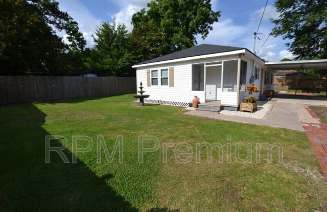 9516 Gassie St photos photos