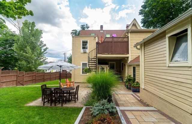 48 Walnut Gallery 2