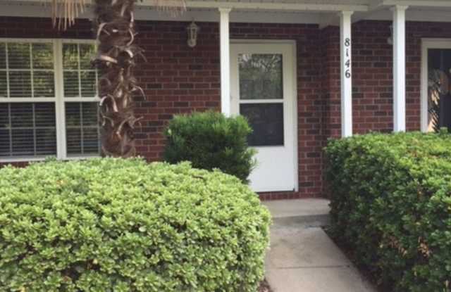 Available 9/1. Great 2 BR/2.5 BA Townhome in Oak Bluff! photos photos