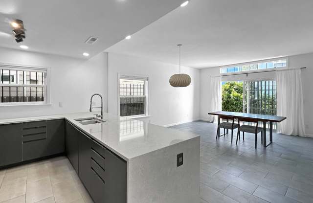 Fruit Trees on this Tastefully Remodeled House in Prescott! photos photos Fruit Trees on this Tastefully Remodeled House in Prescott! photos photos