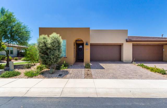 Gorgeous 2 bedroom / 2 bath townhome located in the golf resort community of Encanterra. photos photos Gorgeous 2 bedroom / 2 bath townhome located in the golf resort community of Encanterra. photos photos