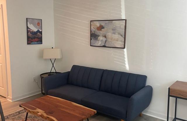 2 BR 2.5 Bath Townhome Gallery 3