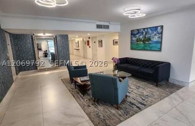 806 Cypress Grove Ln Gallery 3